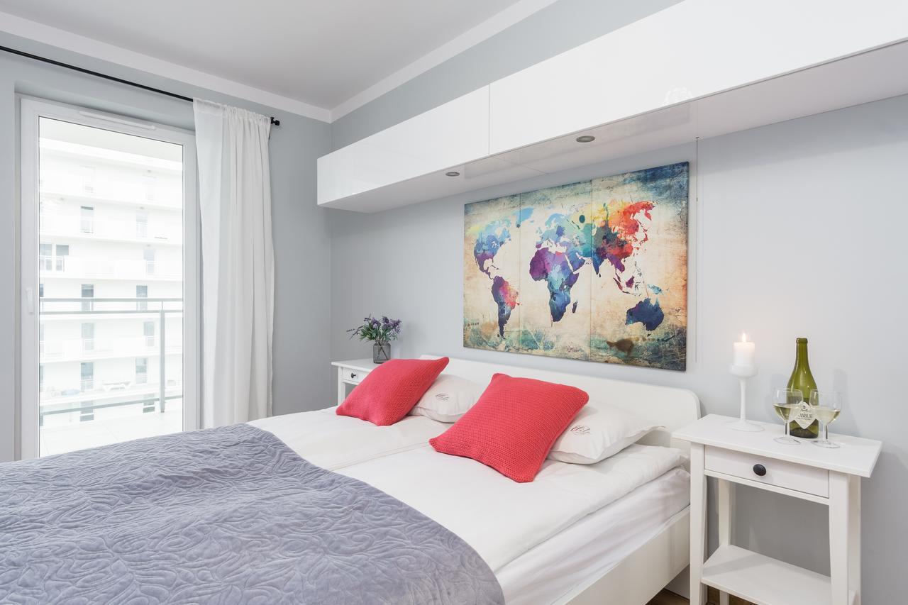 Elite Marine Cztery Oceany Apartment