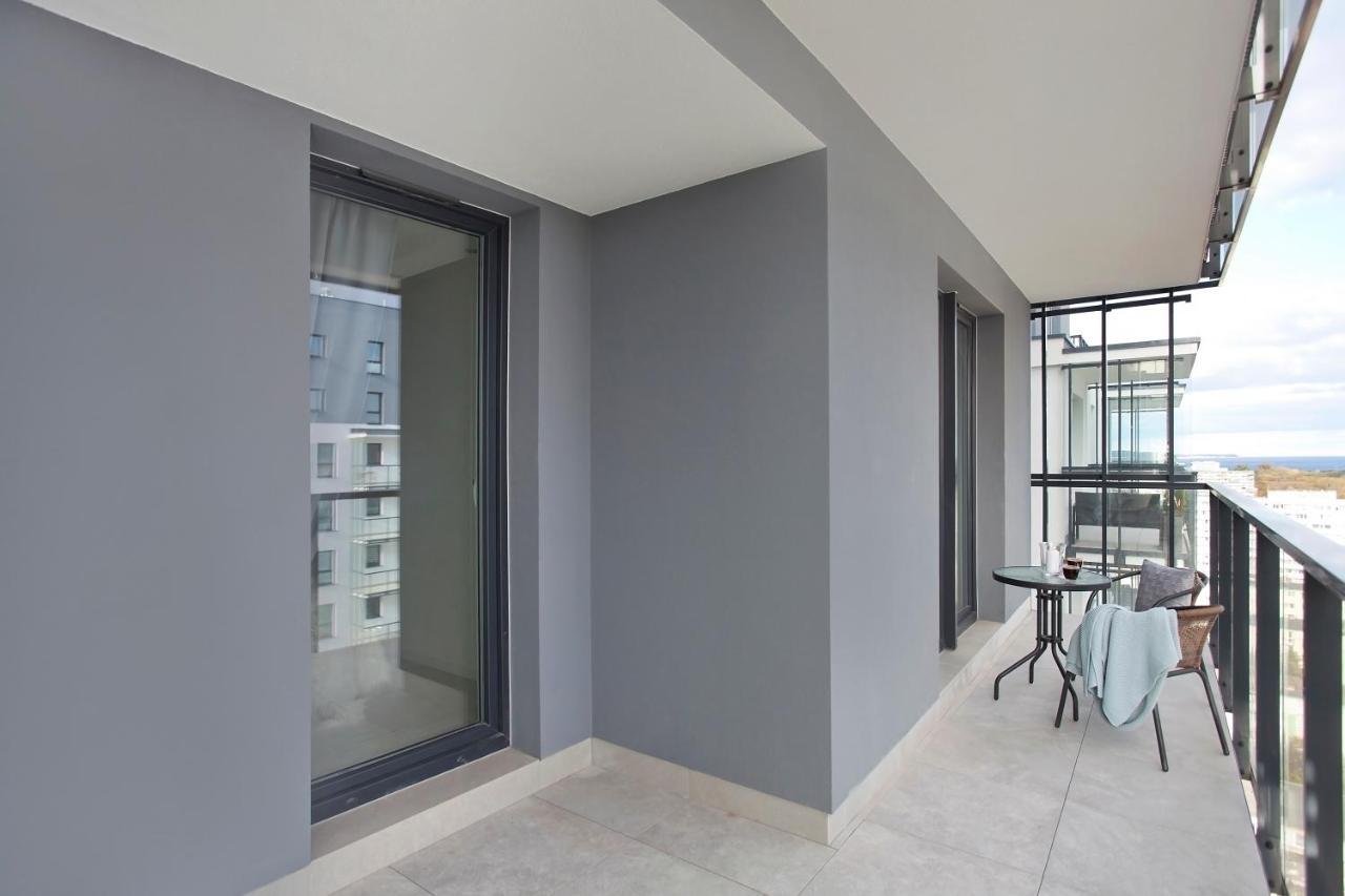 Elite Marine Cztery Oceany Apartment *